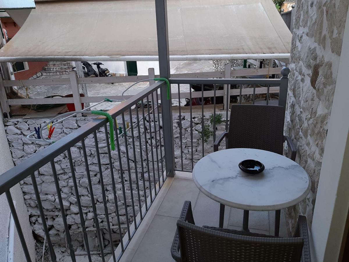 Paraskevi'S Luxury Studios Párga Zewnętrze zdjęcie
